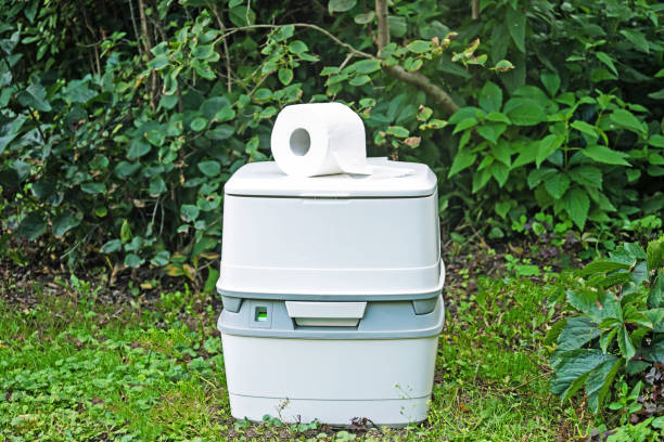 Best Portable bathroom rental  in Risg Sun, IN
