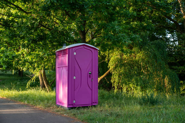 Best Luxury portable toilet rental  in Risg Sun, IN
